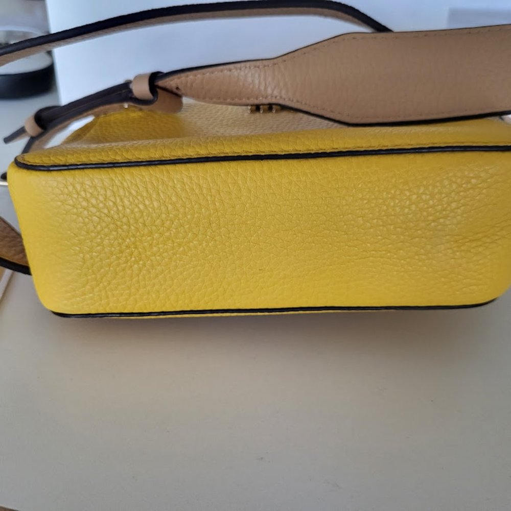 Michael Kors Saffiano Leather Yellow White Colorblock Crossbody Purse - Picture 3 of 5